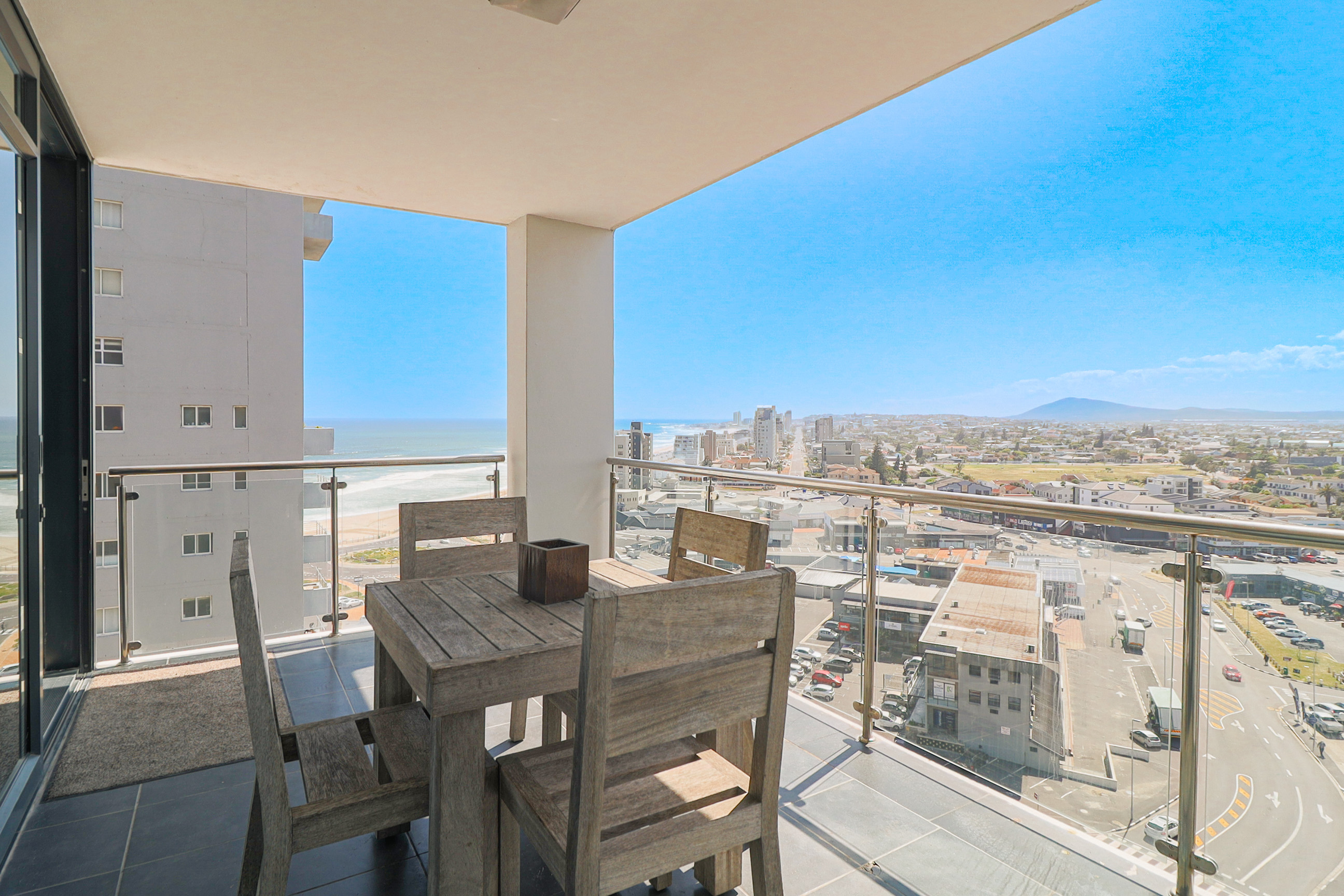 2 Bedroom Property for Sale in Table View Western Cape